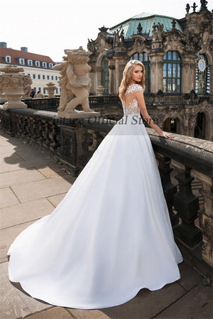 Robe Mariée Dentelle Manche Courte