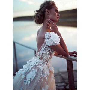 Robe de Mariée Dentelle Ouverte dans le Dos