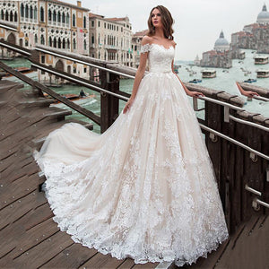 Robe Mariée Dentelle Col Bateau