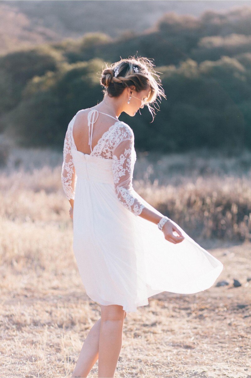 Robe de Mariée Bohème Dentelle Courte