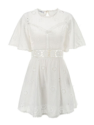 Robe Courte en Dentelle Creux Manches Mi-Longues | Infinie Dentelle
