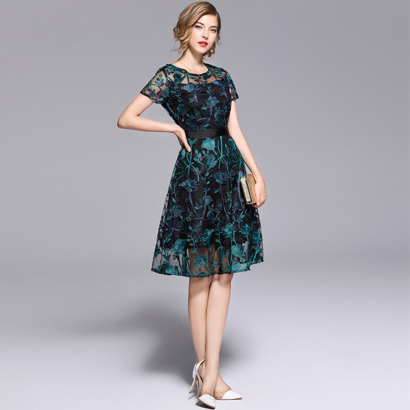 Robe Dentelle Cocktail | Infinie Dentelle