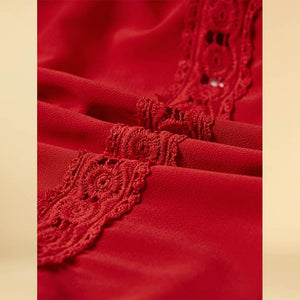 Robe Rouge Dentelle Patineuse