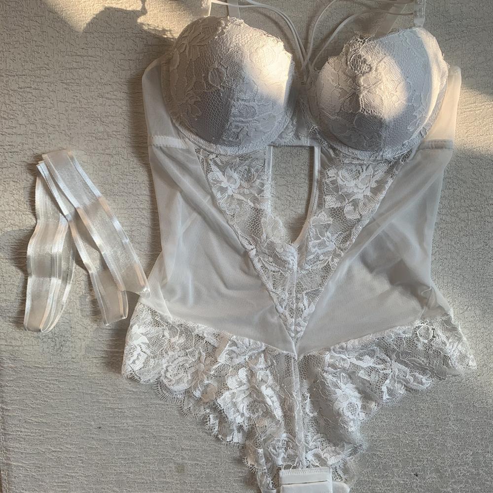 Body Dentelle Tendance