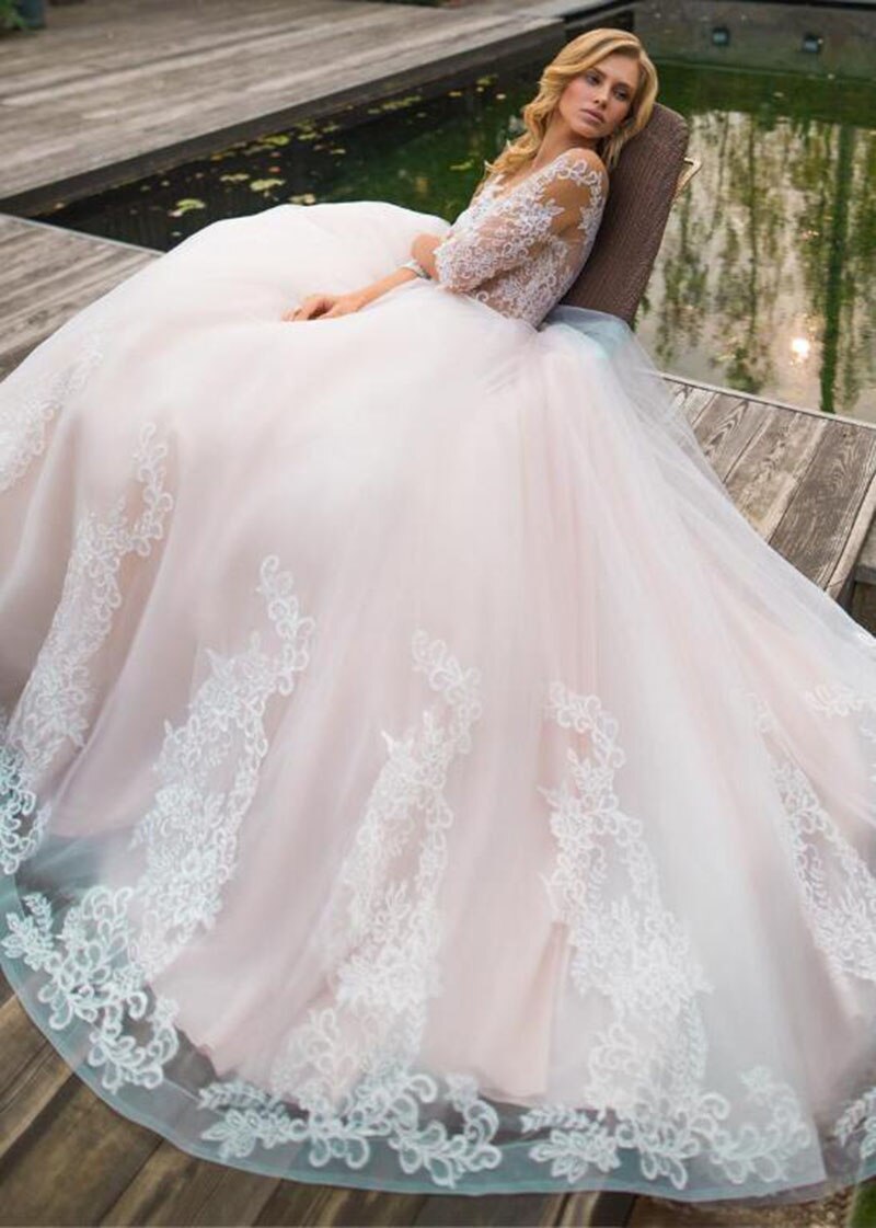 Robe de Mariée Empire Dentelle