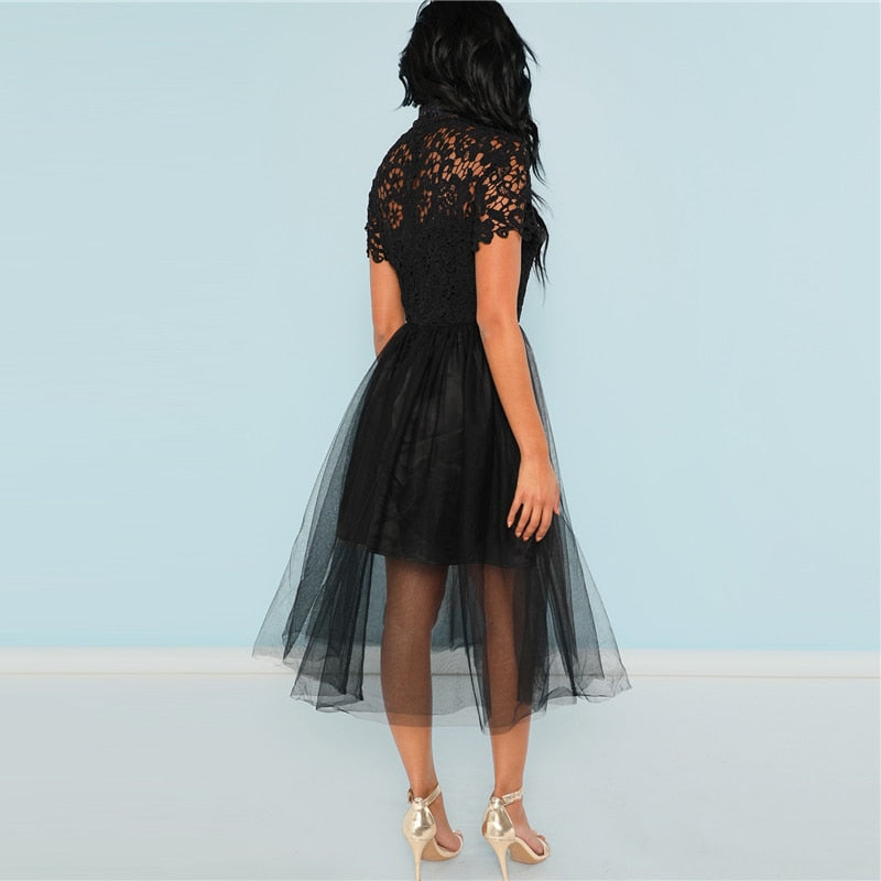 Robe Noire Dentelle et Tulle