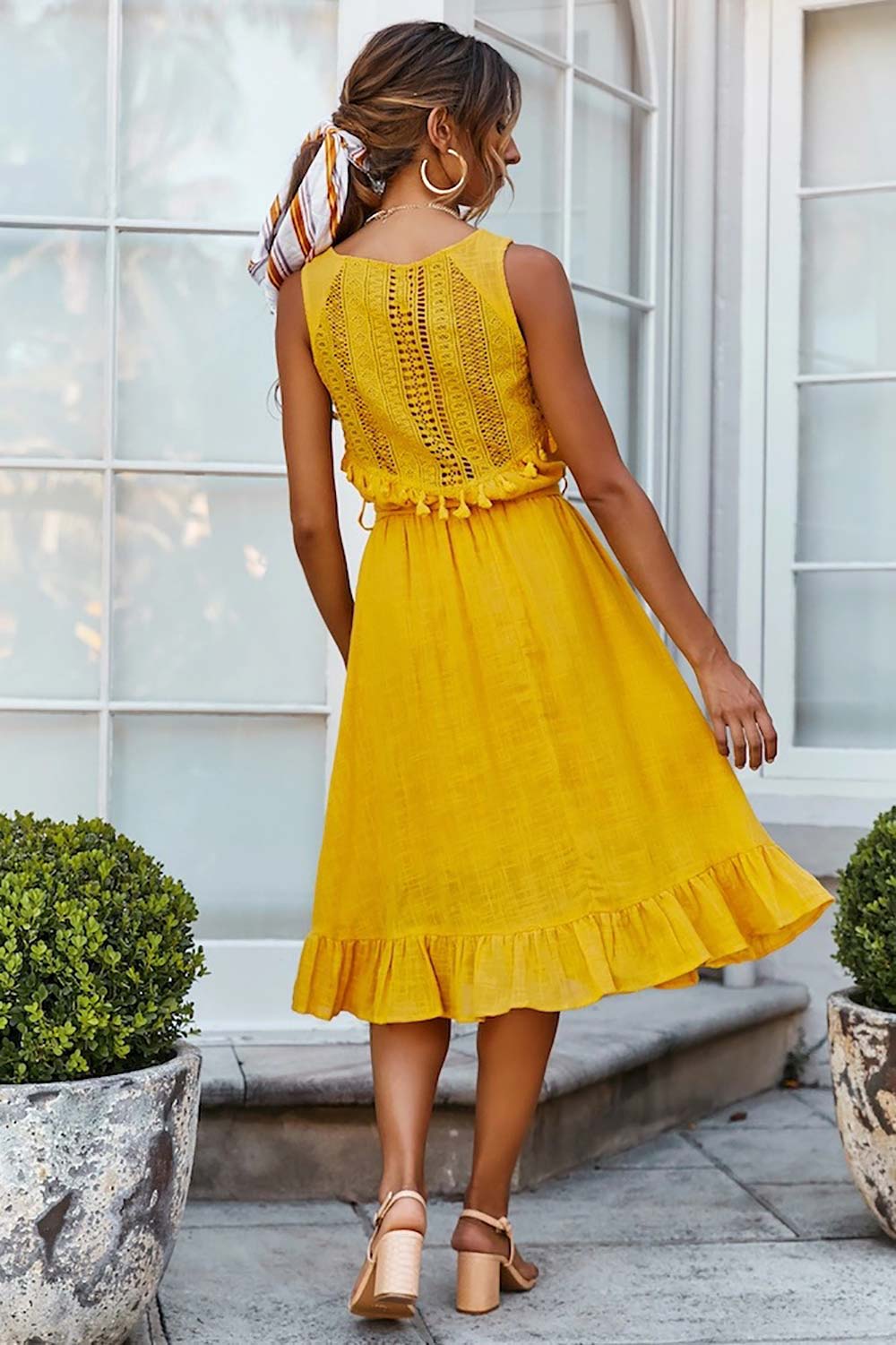Robe Dentelle Jaune Moutarde | Infinie Dentelle