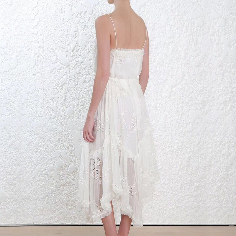 Robe Blanche Dentelle Asymétrique | Infinie Dentelle