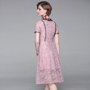 Robe Droite Classique Dentelle | Infinie Dentelle