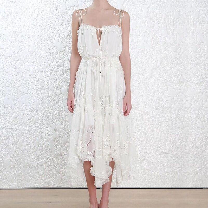 Robe Blanche Dentelle Asymétrique | Infinie Dentelle