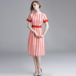 Robe Dentelle Rose et Rouge | Infinie Dentelle