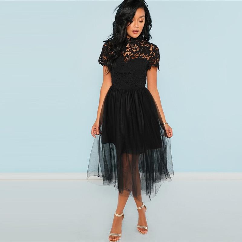 Robe Noire Dentelle et Tulle